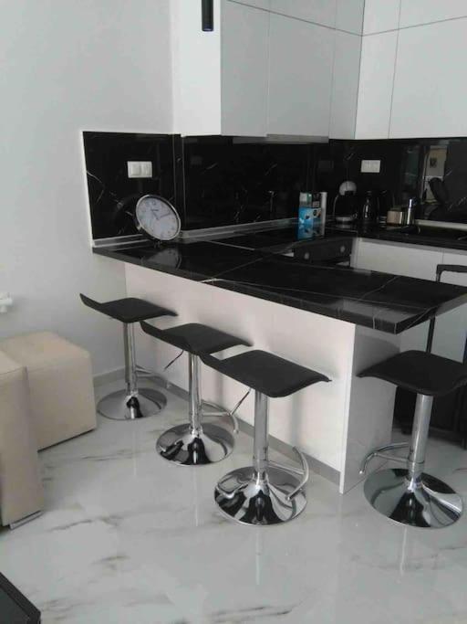Luxurious Apartment In The Heart Of Thessaloniki Buitenkant foto
