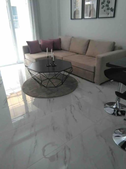 Luxurious Apartment In The Heart Of Thessaloniki Buitenkant foto