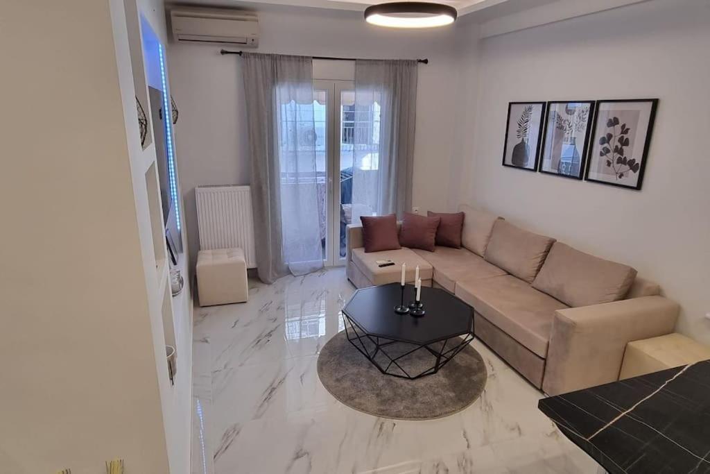 Luxurious Apartment In The Heart Of Thessaloniki Buitenkant foto