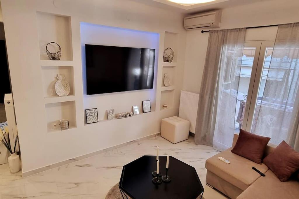 Luxurious Apartment In The Heart Of Thessaloniki Buitenkant foto